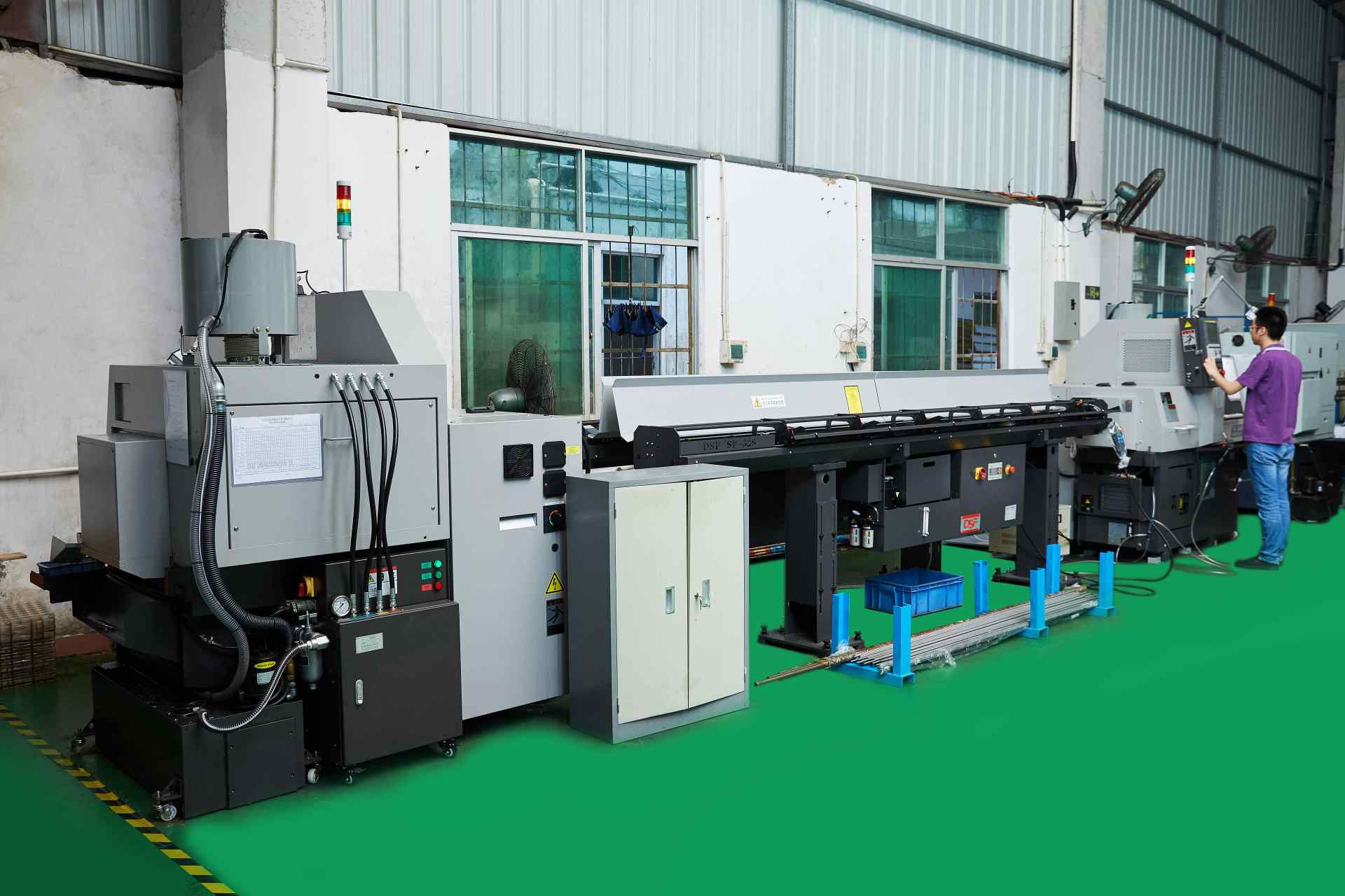 Precision CNC Tunring Center Workshop of Machined In China